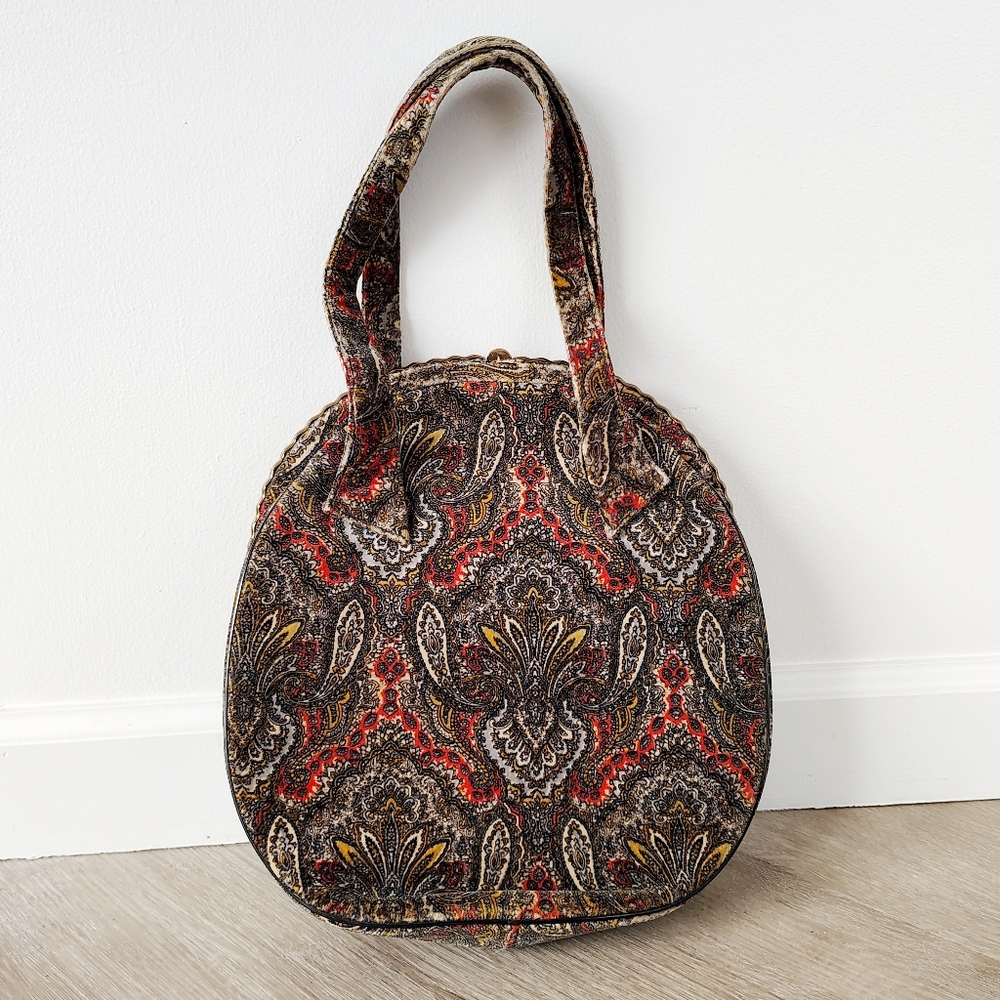 Vintage La France Snap Closure Satin Lined Tapestry Handbag